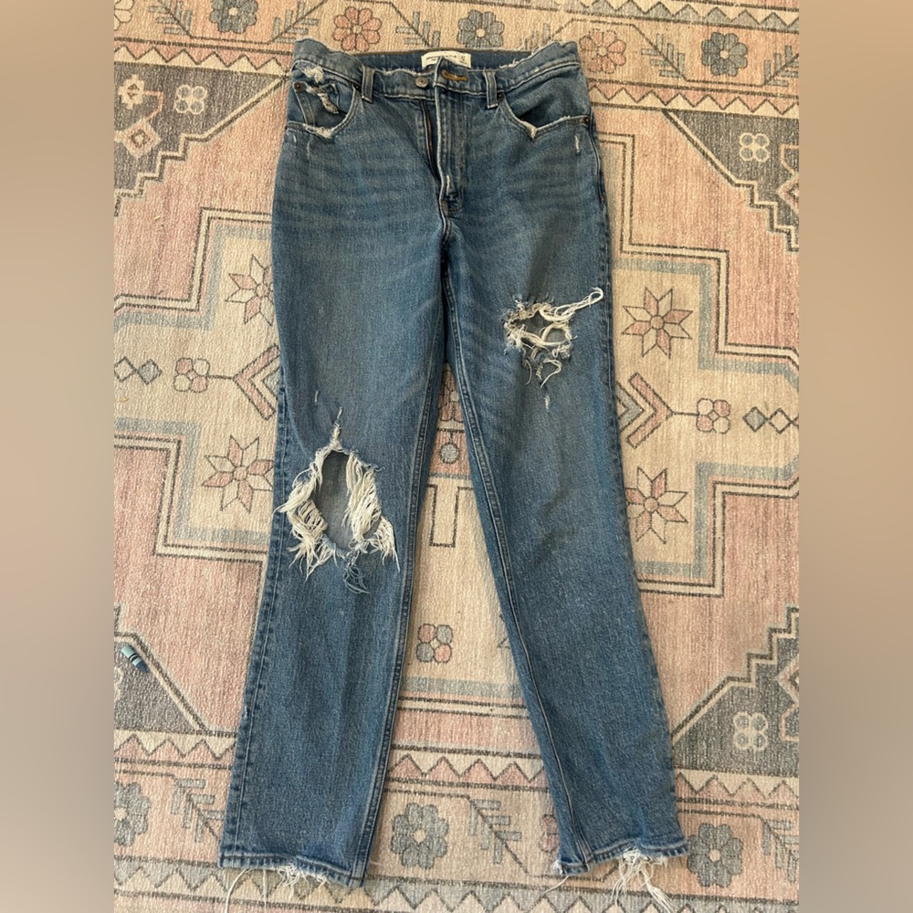 Abercrombie High Rise Mom Jean 27/4 Long